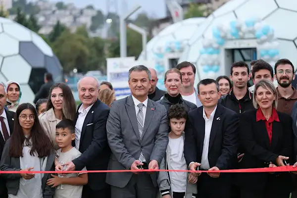 İzmit’te Tekno Garaj Teknoloji Geliştirme Merkezi açıldı