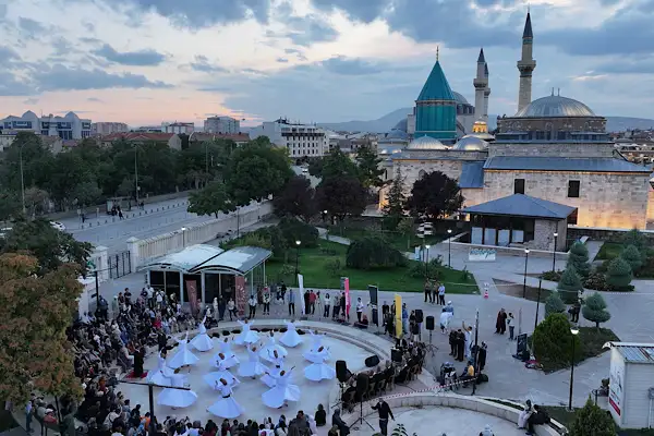 Konya Mistik Müzik Festivali ikinci gününde konser ve söyleşilerle devam etti