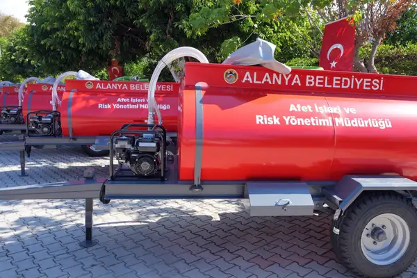 Alanya Belediyesi’nden kırsal mahallelere 6 yangın söndürme tankeri