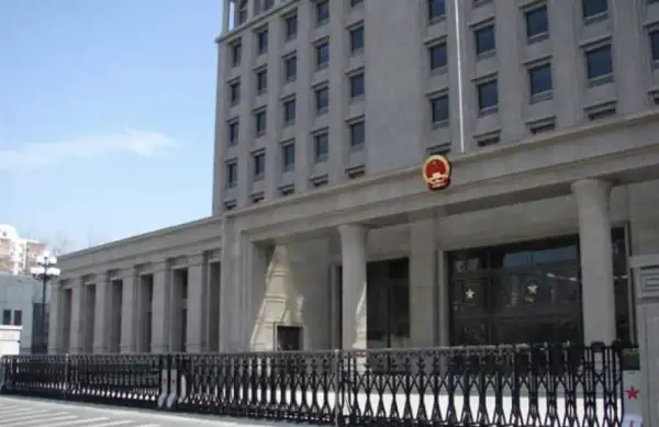 Çin’in askerî uçakları Mısır’daki hava fuarında sergilenecek