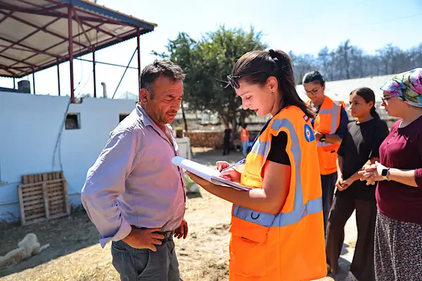 Antalya'da yangından etkilenen bölgelerde hasar tespit çalışması sürüyor