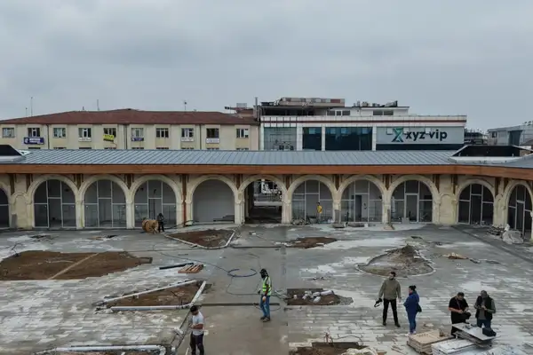 Cedidiye Kent Meydanı projesinde çalışmalar sürüyor