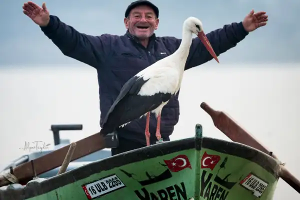 Yaren Leylek ve Adem Amca'nın dostluğu İzmir Sanat'ta anlatılacak