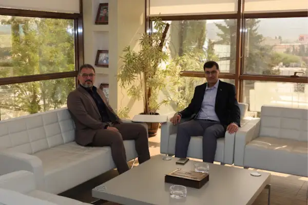 Kütahya Belediye Başkanı Kahveci, üretim tesisini ziyaret etti