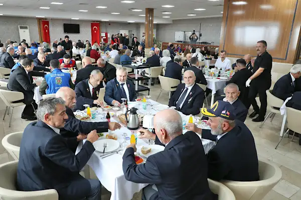  Ordu’da Gaziler Günü dolayısıyla yemek programı düzenlendi