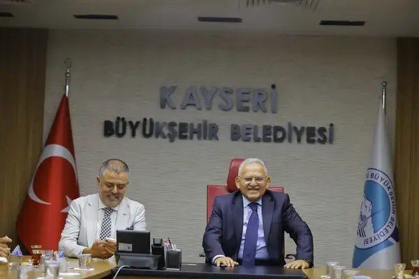 Başkan Büyükkılıç, Erbil heyetiyle ticari ilişkileri görüştü
