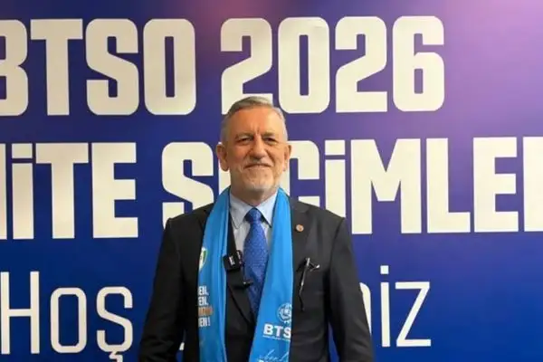 Burkay'dan  iş dünyasına Mavi Pusula’ya destek çağrısı yaptı