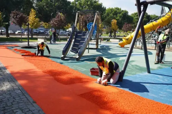 Yıldırım’da parklar kış mevsimine hazırlanıyor