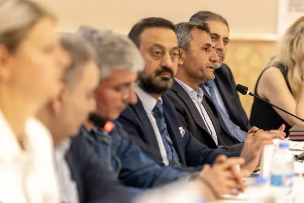 Ay: Bu buluşma halklar arasındaki ilişkilere katkı sunacak
