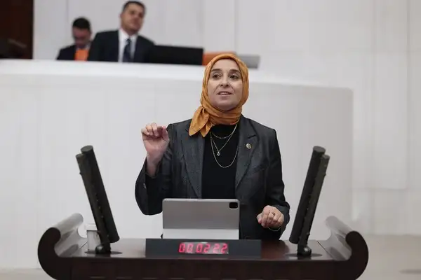 Esen: Vatandaşlarımız belirsizliğe mahkum edilemez