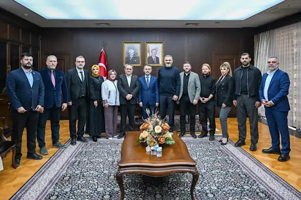 ASRİAD Kocaeli Şube Başkanı Yılmaz ve yönetiminden Vali Aktaş’a ziyaret