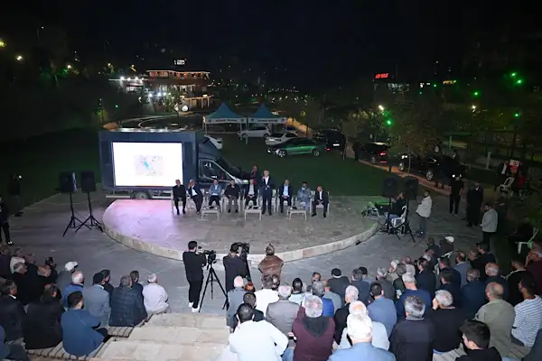 Malatya'da “Vatandaş Soruyor, Başkan Cevaplıyor” programı düzenlendi