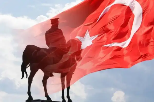 AKK, Cumhuriyet Bayramını kutladı 