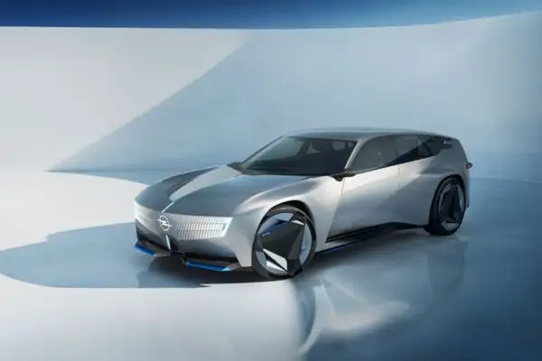 Opel, STX Concept ile Station Wagon dünyasında yeni dönemin kapılarını aralıyor