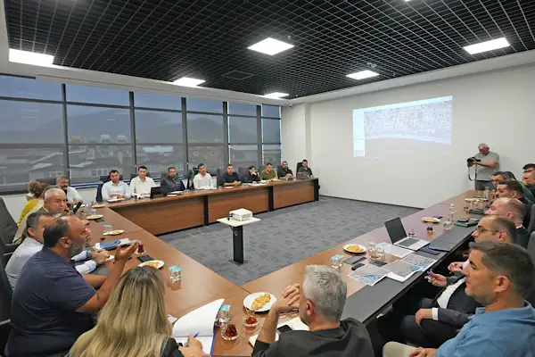 Alanya’da Atatürk Caddesi için 50 yıllık altyapı hedefi konuşuldu 