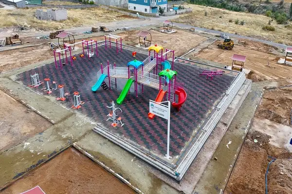 Kayseri Büyükşehir Belediyesi, Çatakdere’de sosyal yaşam alanı oluşturuyor