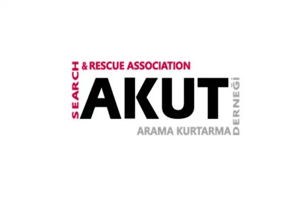 AKUT, Demre’de mahsur kalan vatandaşı kurtardı