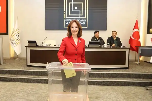 KUTSO’da Esin Güral Argat yeniden Yönetim Kurulu Başkanı seçildi