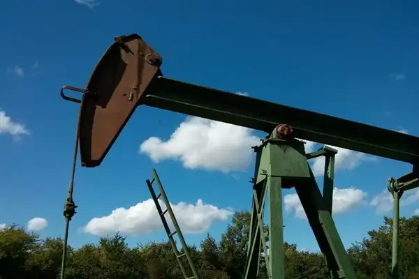 Petrol fiyatları yükseldi