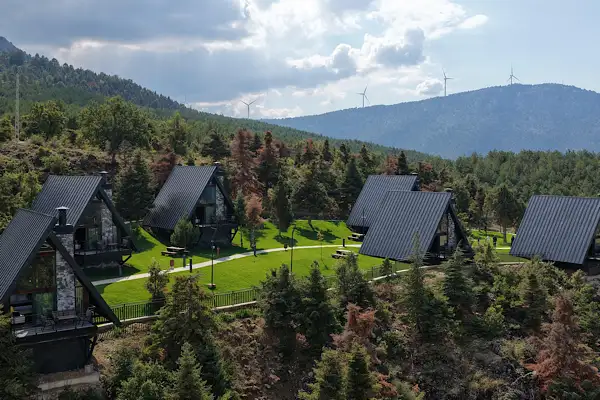  Beyşehir’de Yakamanastır Kır Evleri açıldı
