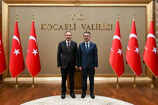 Kocaeli 1. İdare Mahkemesi Başkanı Onur’dan Vali Aktaş’a ziyaret