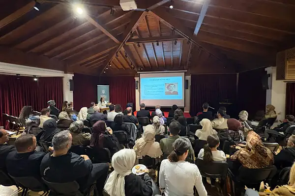 Bursa Şehir Okumaları'nda Samiha Ayverdi'nin Bursa'sı konuşuldu