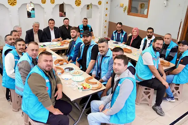  Başkan Köse, Mezarlıklar Müdürlüğü personeliyle buluştu