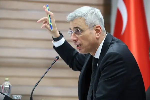 Memişoğlu, Singapur’da sağlık iş birliği temaslarında bulundu