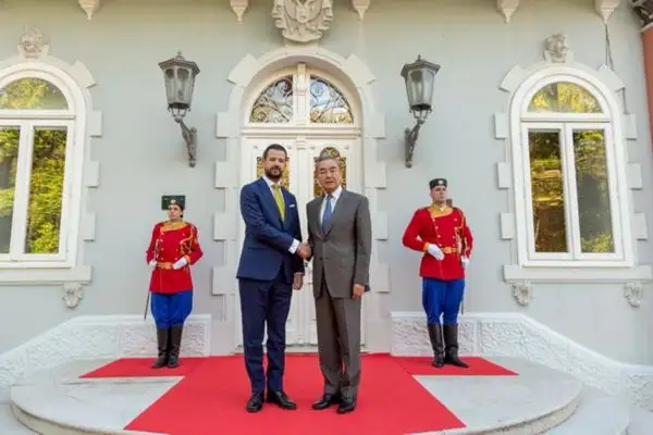 Çin’den Karadağ’a dışişleri bakanı düzeyinde ilk ziyaret