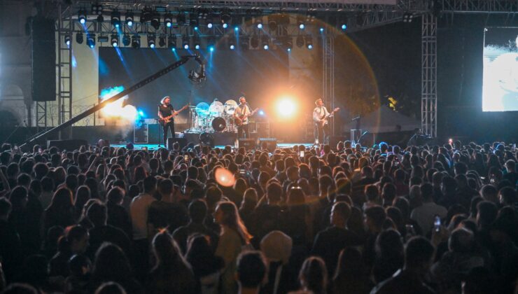 Bornova Belediyesi’nin düzenlediği Gençlik Festivali sona erdi