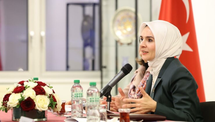 Bakan Göktaş, “Kalpten Kadraja” sergisin açılışını gerçekleştirdi