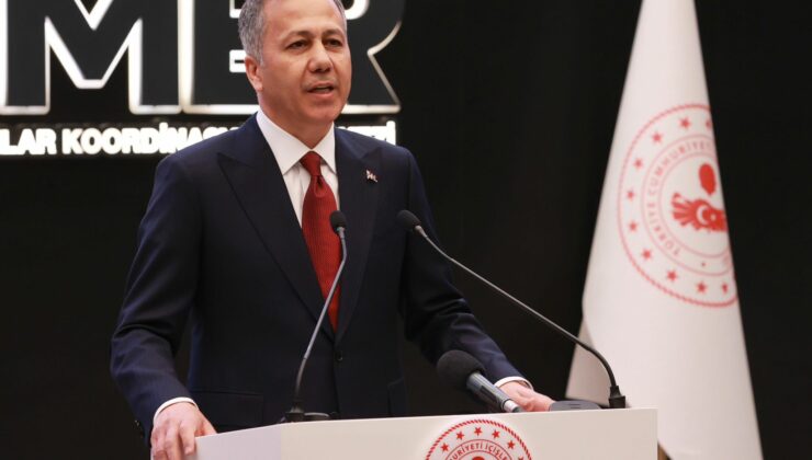 Bakan Yerlikaya: Depremin ardından an itibarıyla herhangi olumsuz bir durum bulunmamakta