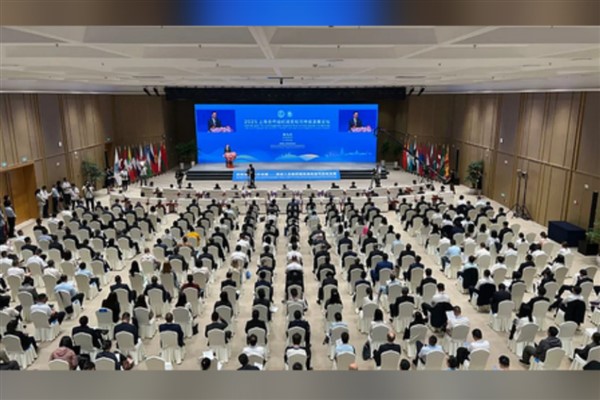 Xi: Yoksulluğu azaltmak ve refah için dünya el ele vermeli