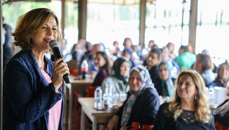 Başkan Ünlüce, şehit anneleriyle görüştü