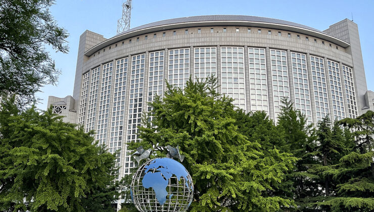 “Çin, Ukrayna krizinin çözümü için tüm çabaları destekliyor”