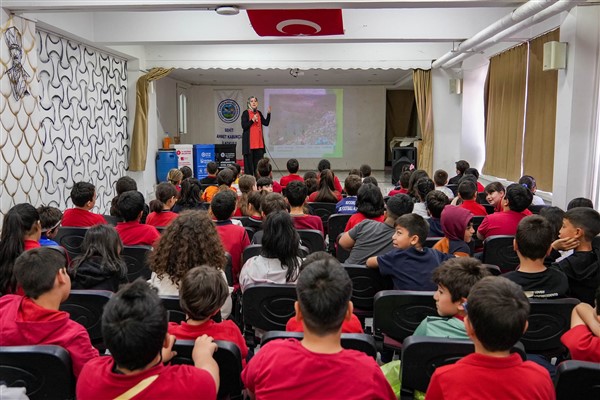 Keçiören Belediyesi’nden öğrencilere sıfır atık eğitimi