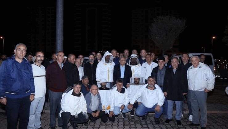 Kayseri Büyükşehir Belediyesi’den arıcılara damızlık ana arı desteği
