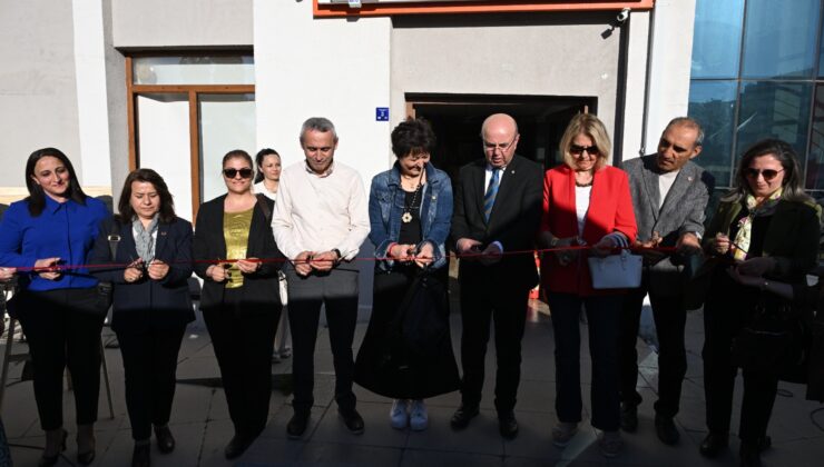 Kentpark AYM’de karma sergi ve yıl sonu konseri