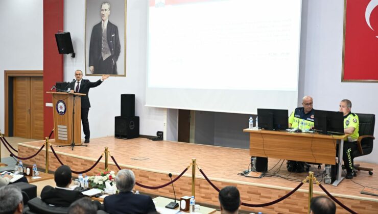 Vali Yavuz, Betoncular ve Hafriyatçılarla İstişare Toplantısı gerçekleştirildi
