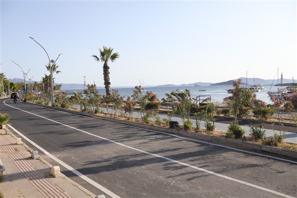 Muğla Büyükşehir Belediyesi, Turgutreis’teki yol çalışmasını tamamladı