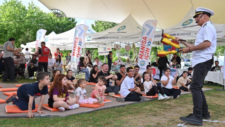 Manisa’da Engelliler Haftası kapsamında panayır düzenlendi