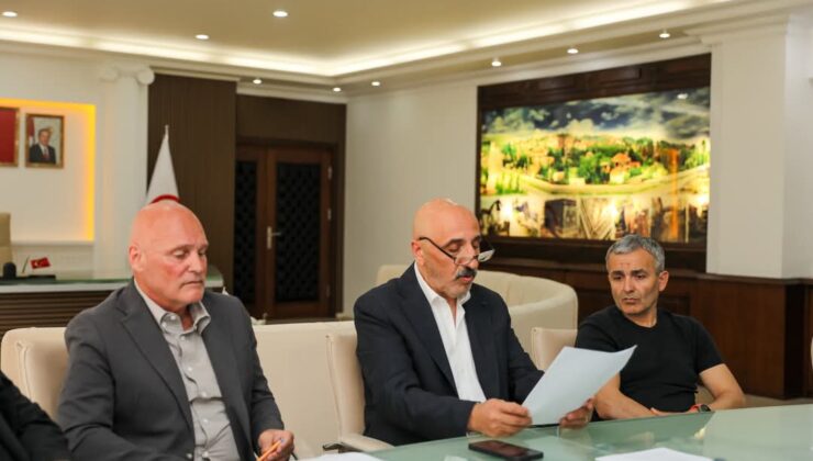 Başkan Özlü, AİS AG firmasının Yönetim Kurulu Başkanı Breunig ile görüştü