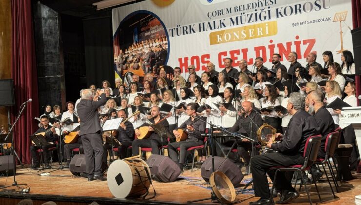 Çorum Belediyesi’nden türkü gecesi