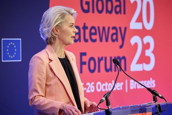 Leyen: Güçlü bir savunma sanayisine ihtiyacımız var