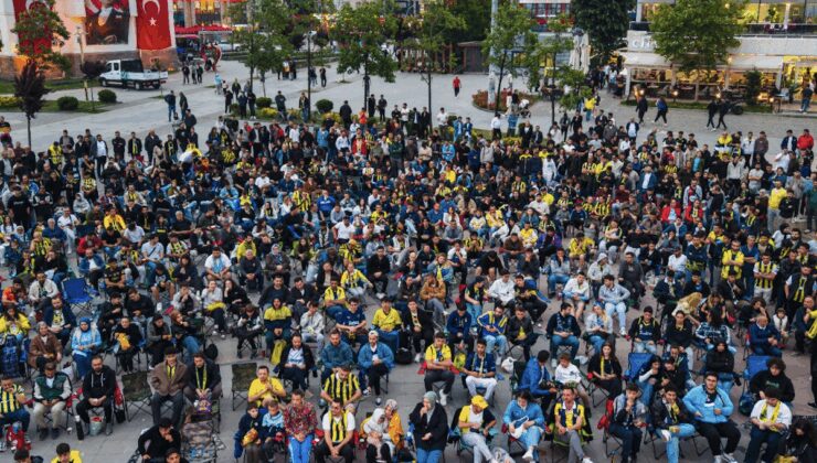 Yalovalılar EuroLeague şampiyonluğunu kutladı