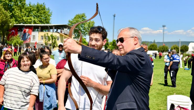 Mustafakemalpaşa’da Gençlik Festivali yapıldı