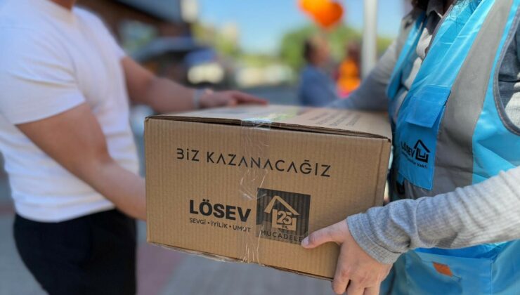 LÖSEV İstanbul Anadolu Mutlu Et paketleri ile mutluluk paylaştıkça çoğalıyor