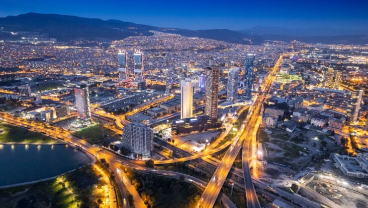 “İzmir’in Dijital İkizi” projesine yönelik çalışmalar sürüyor