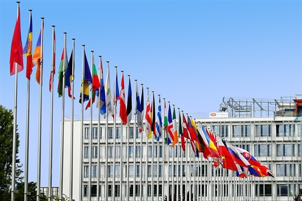 Schoof: Avrupa, yalnızca birlikte başa çıkabileceğimiz büyük zorluklarla karşı karşıya
