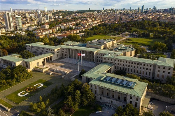 TBMM Başkanı Kurtulmuş, Azerbaycan heyetini kabul etti